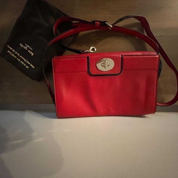 Authentic Kate Spade purse - Picture 3 of 3